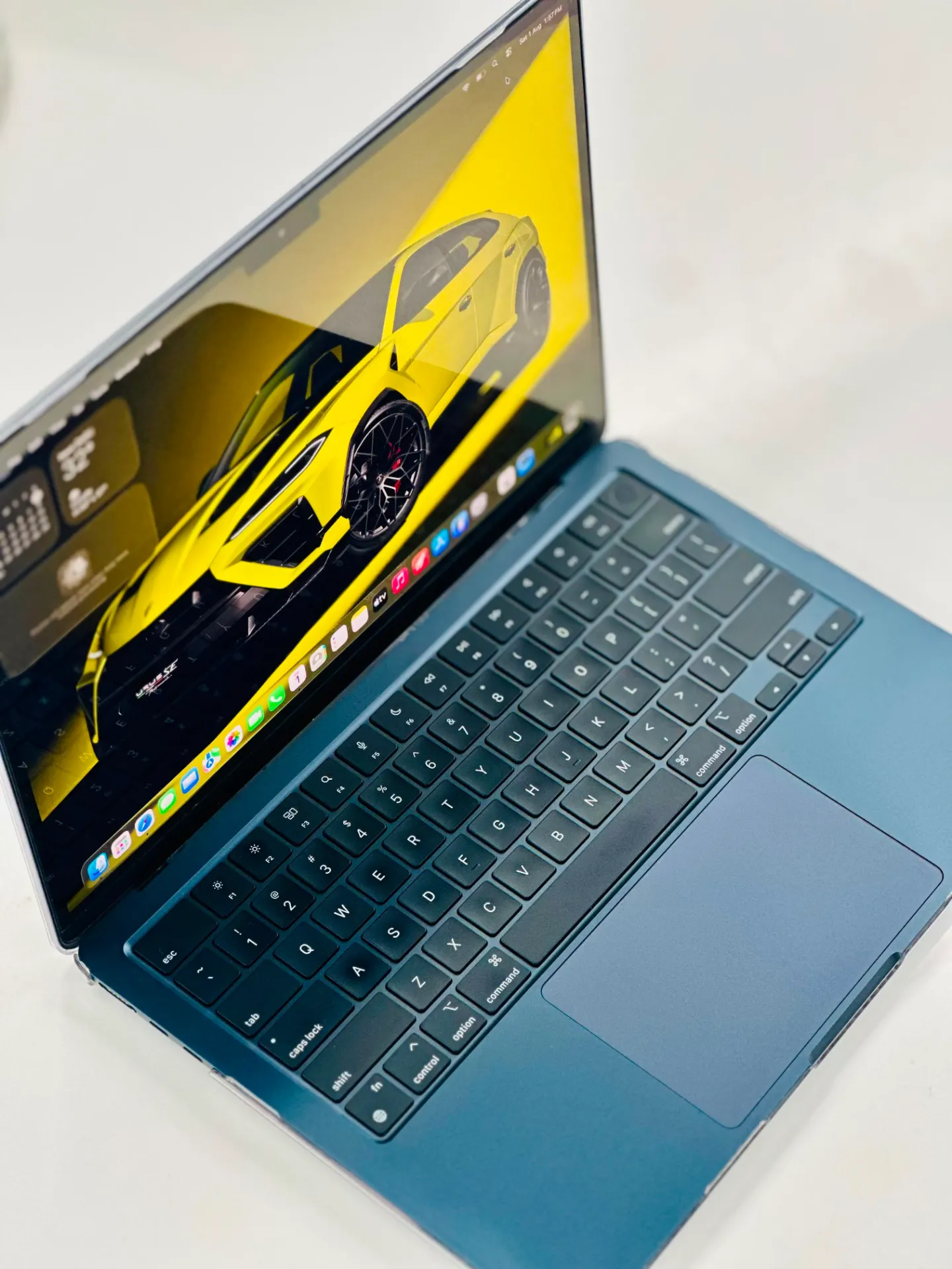 MACBOOK M2 AIR A2681