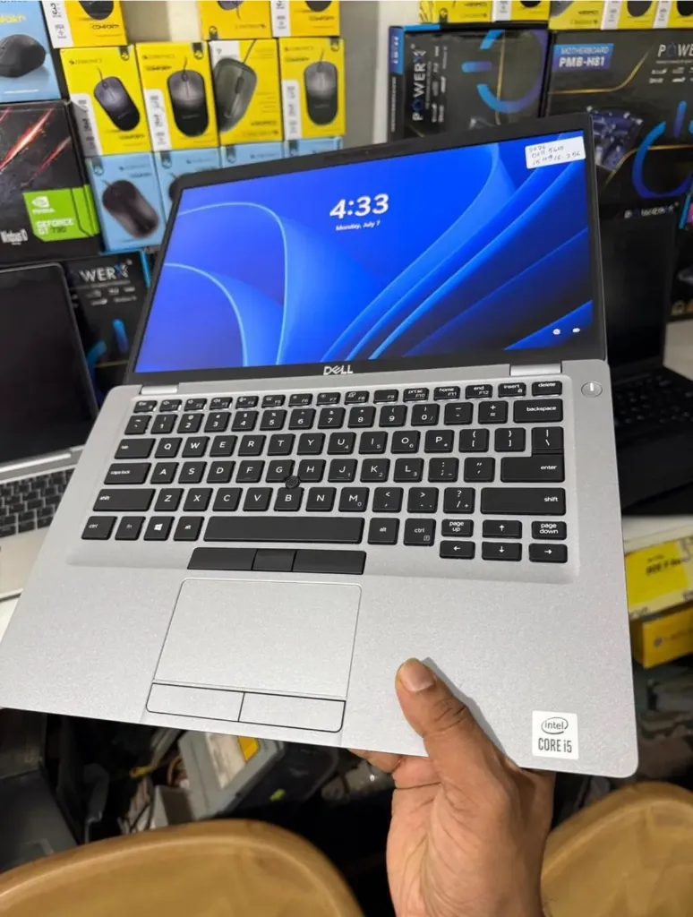Dell Latitude 5410 i5 10th 🌈Touchscreen🌈8 gb 256 gb nvmi ssd (Laptopt Pouch)